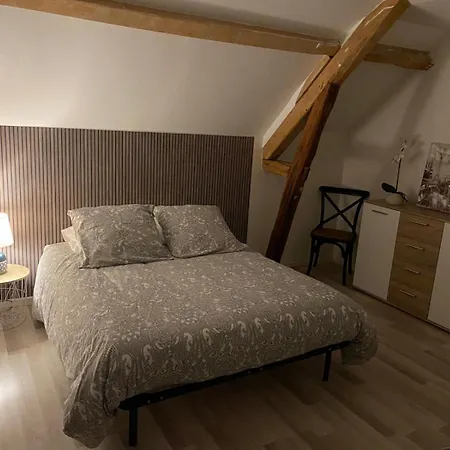 Des Marots Vakantiehuis Troyes